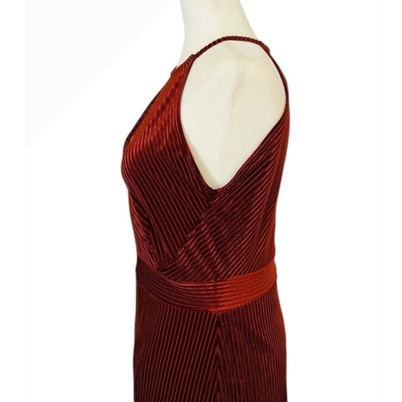 Dynamite Medium Copper Velvet Ribbed Halter Keyhole Midi Dress - Picture 6 of 11